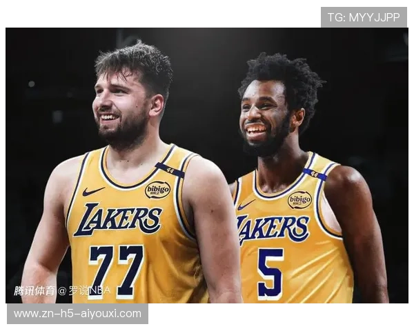 东契奇狂砍三双助湖人击败热火，里夫斯助攻暴扣维金斯表现抢眼